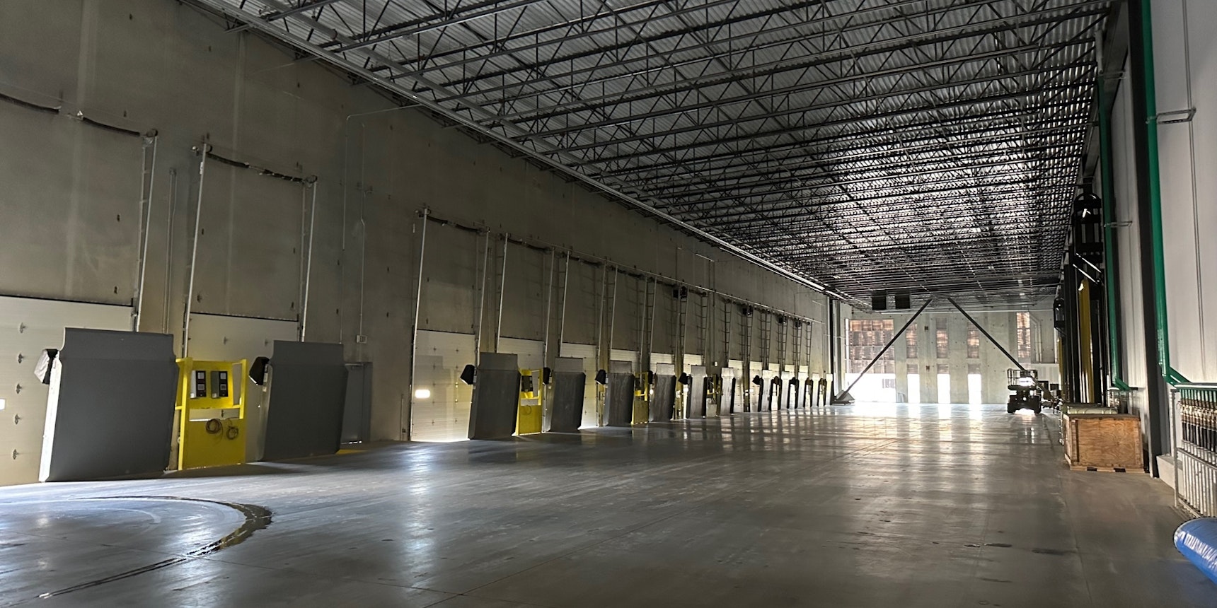 Rickenbacker Speculative Cold Storage Logistics Center Interior