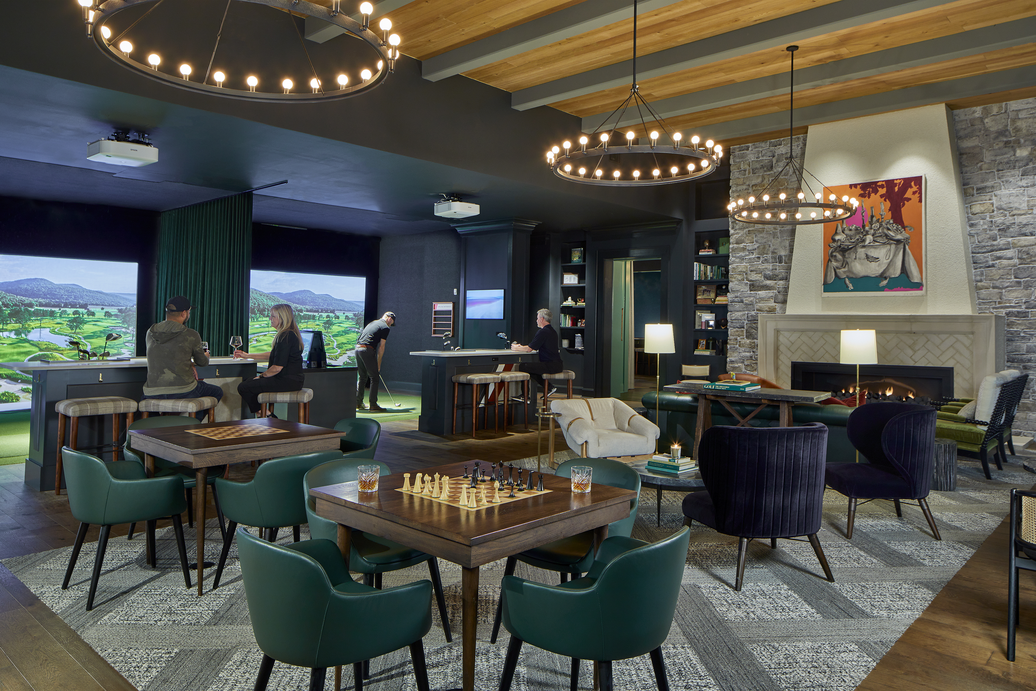 INTOWN_GOLF_Lounge_HittingBayPPL-1.jpg